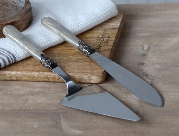 Tortenheber mit Kuchenmesser