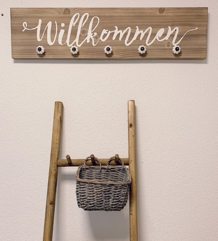 Garderobe Willkommen