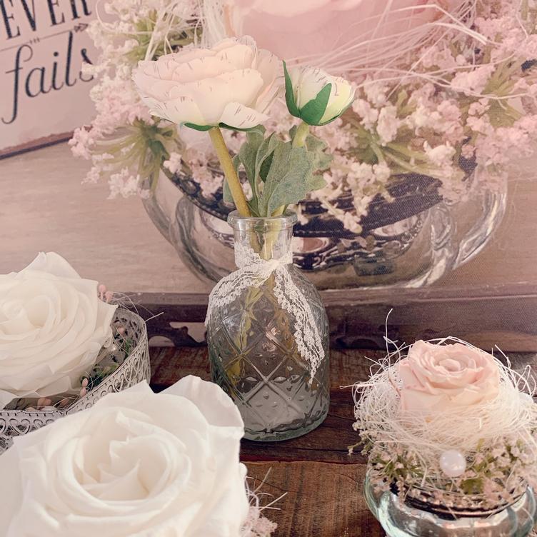 Vase für Blumen und Kerzen